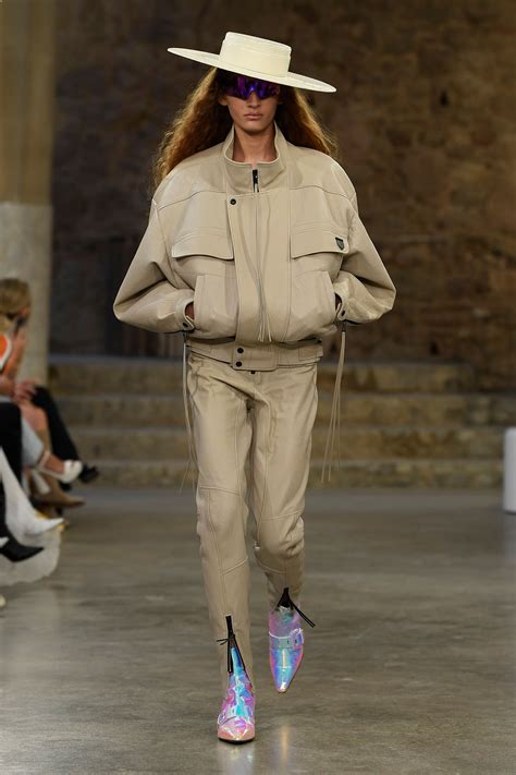 louis vuitton cruise 2022 release date|Cruise 2025 Collection Collection for New .